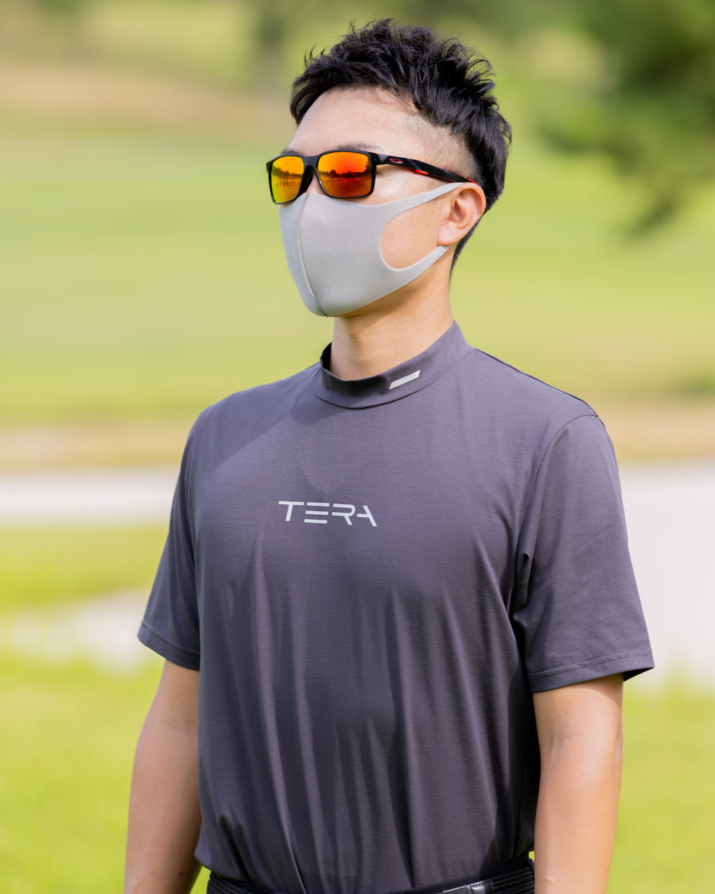 TERA　モックネックシャツ　グレー