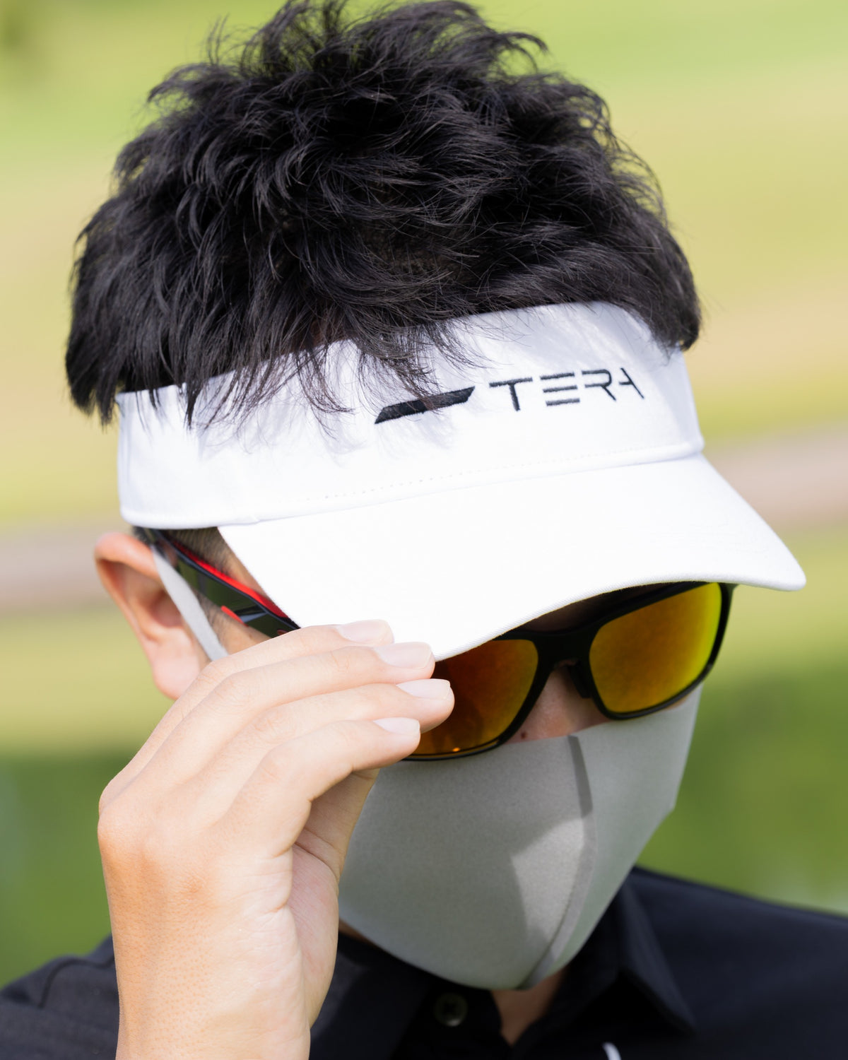 TERA　バイザー　ホワイト